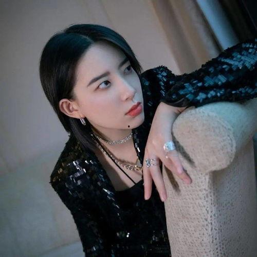 ay姐最新爆料,揭秘娱乐圈最新热点事件